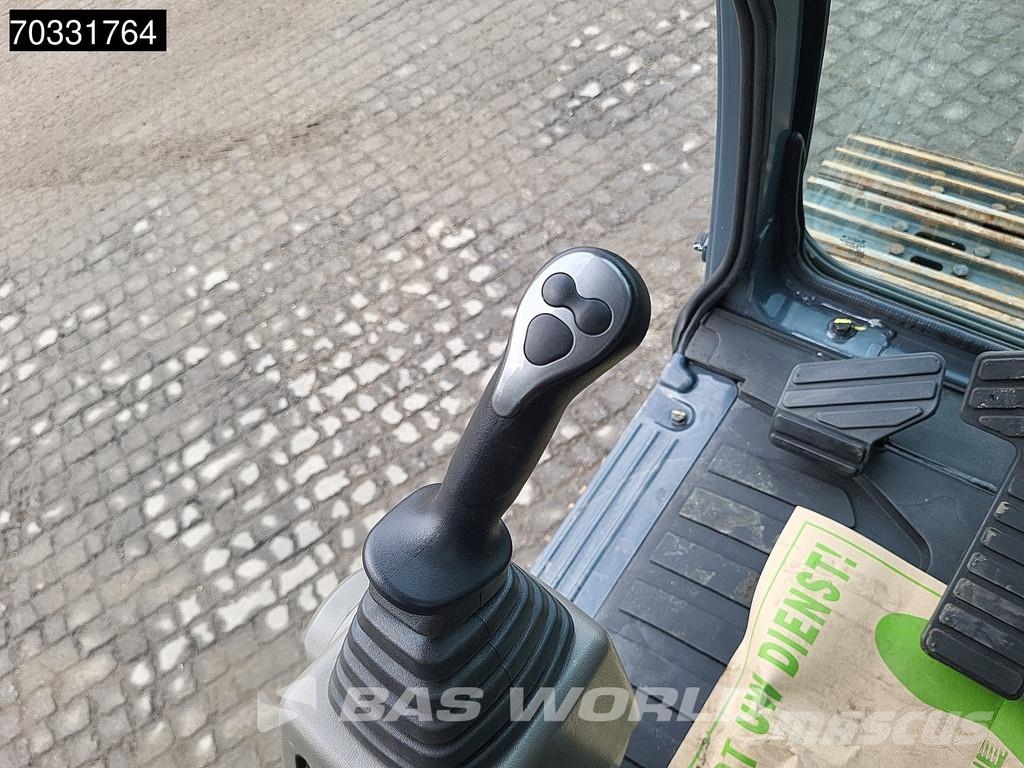 Hyundai R215 L Gravemaskiner på larvebånd