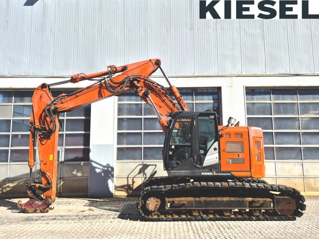 Hitachi ZX 225 USLC-6 Telakaivukoneet