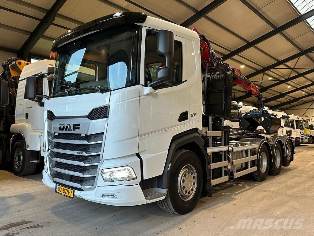 DAF XF480 8x4 TRIPLE Palfinger Z crane/Remote control/ Hook lift trucks