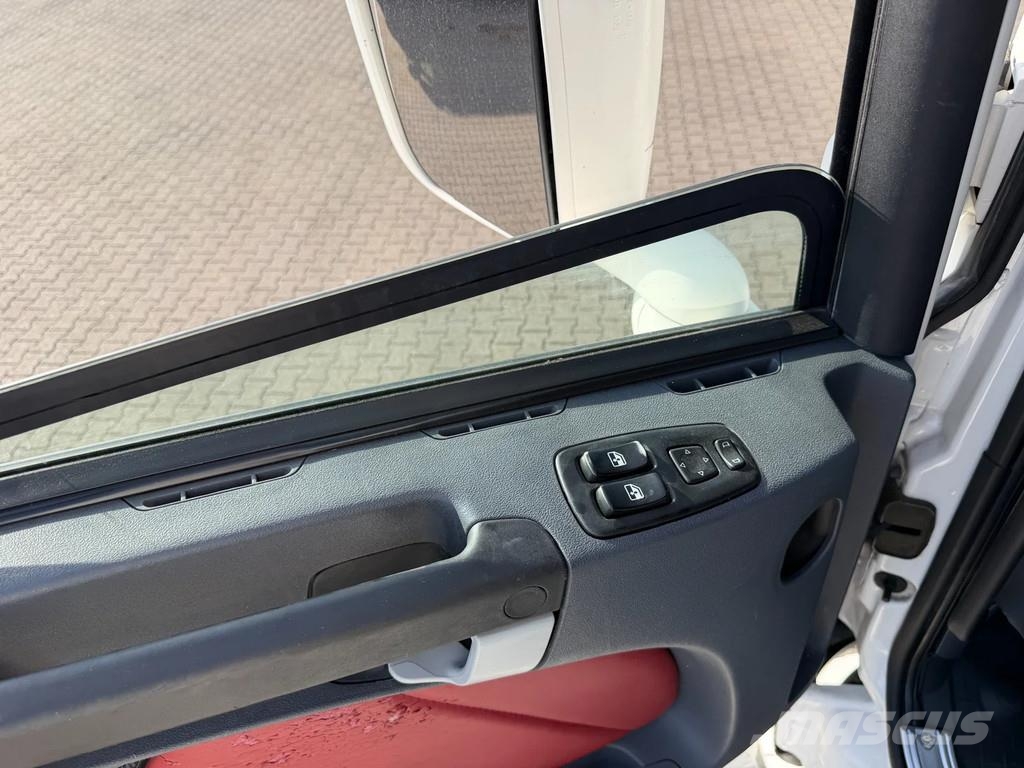 Scania R520 V8 6x2 Boogie Full Air Retarder *710 Tkm* Eur Vlačilci