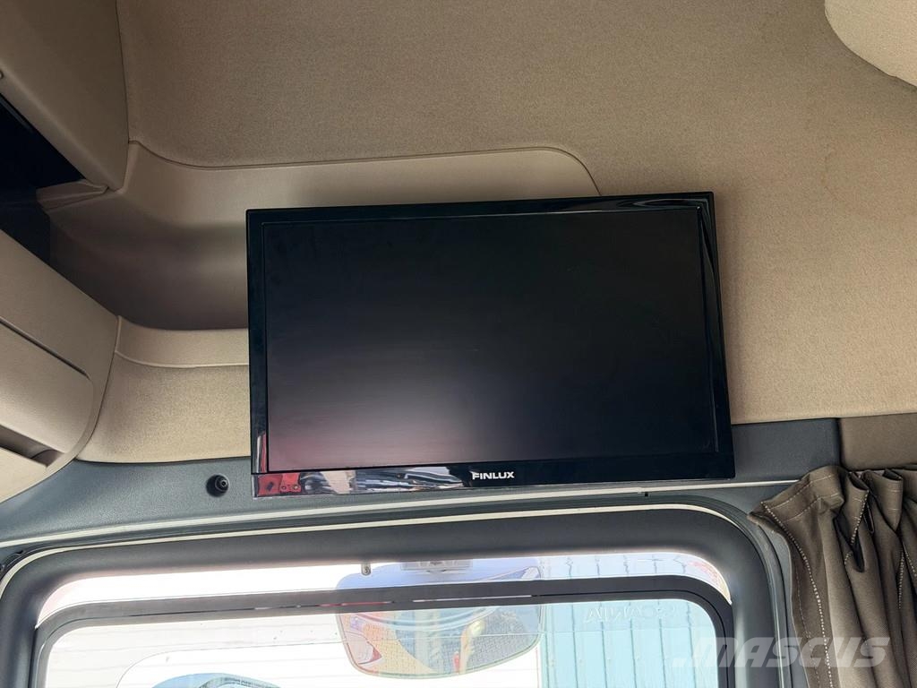 Scania R520 V8 6x2 Boogie Full Air Retarder *710 Tkm* Eur 中古トラクターヘッド | トレーラーヘッド