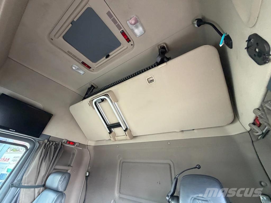 Scania R520 V8 6x2 Boogie Full Air Retarder *710 Tkm* Eur 中古トラクターヘッド | トレーラーヘッド