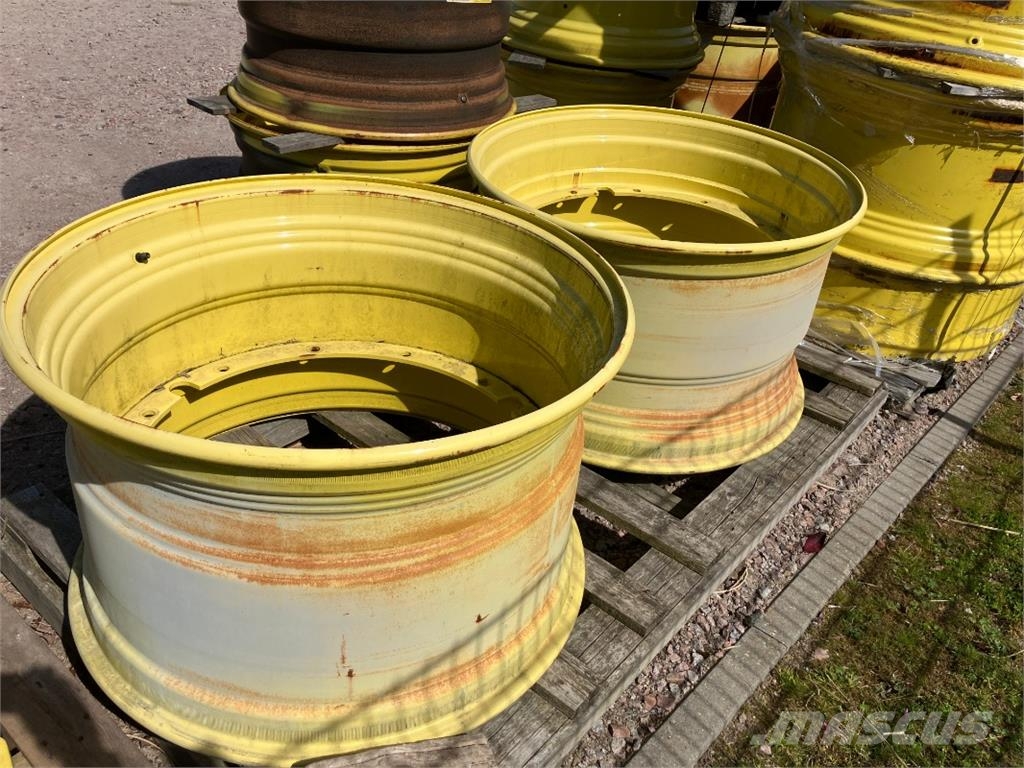 John Deere 23x38 Сільгосптехніка - Інші