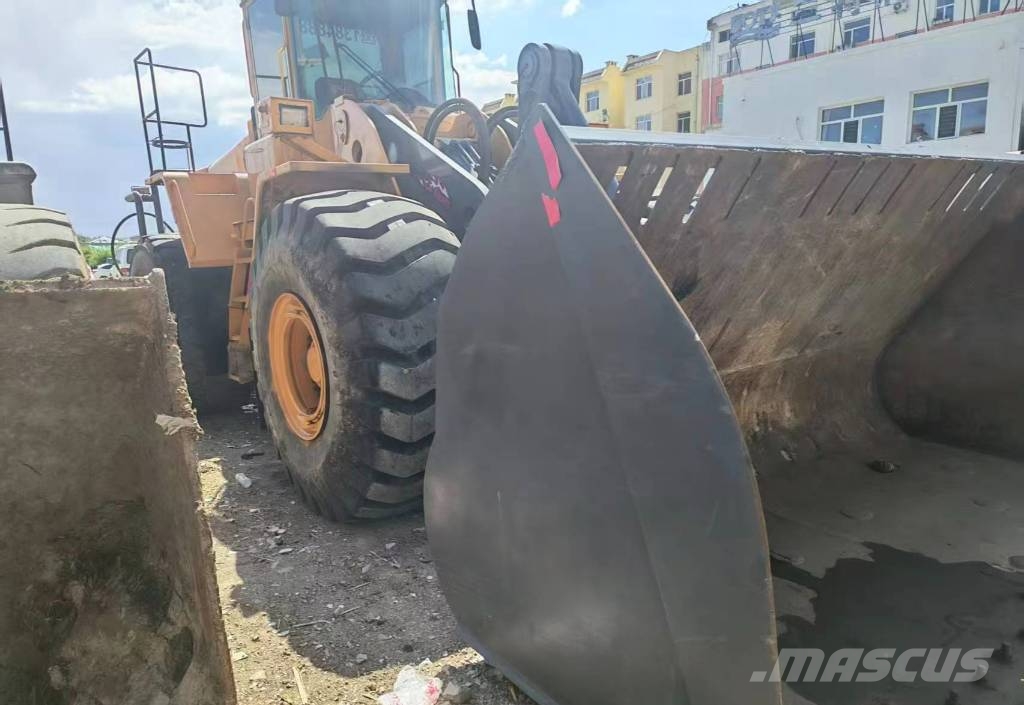 Volvo L220F Kolesni nakladalci