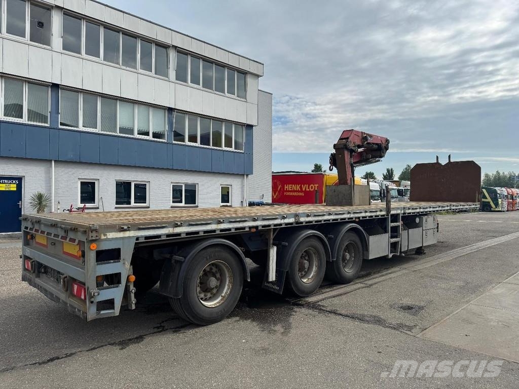 Lecitrailer 3 AXLE + HMF 1820-K3 + REMOTE CONTROL Poluprikolice sa otvorenim sandukom