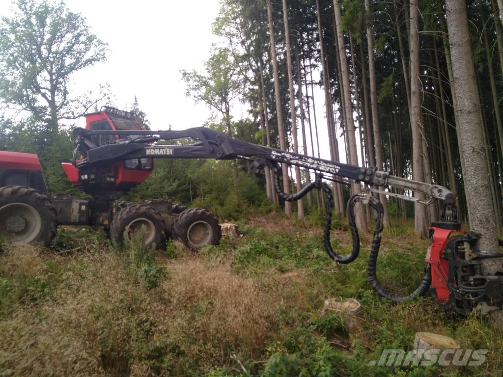 Komatsu 911.6 Cosechadoras