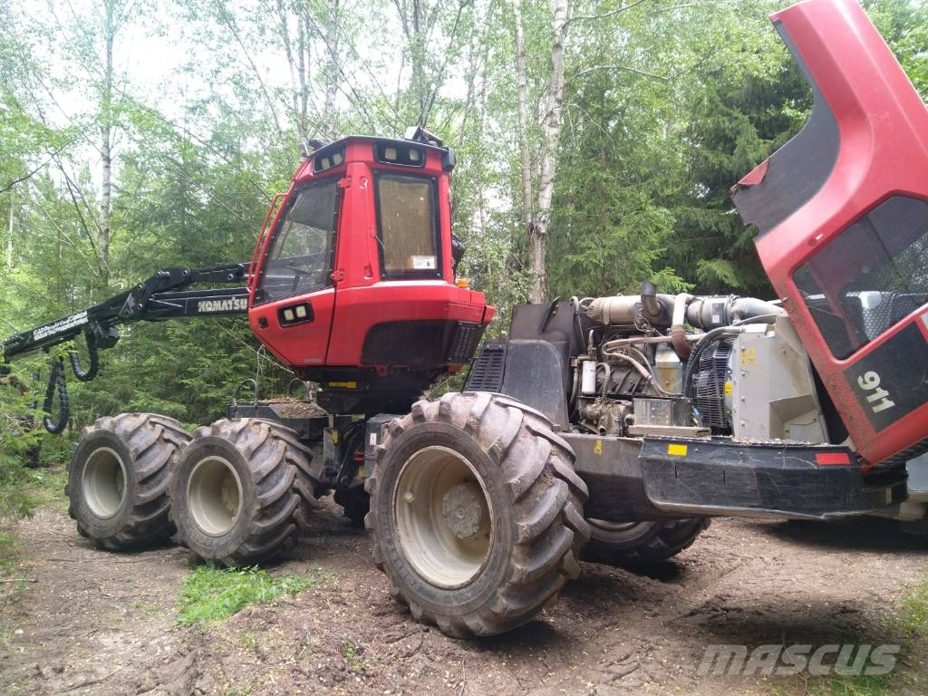 Komatsu 911.6 Cosechadoras