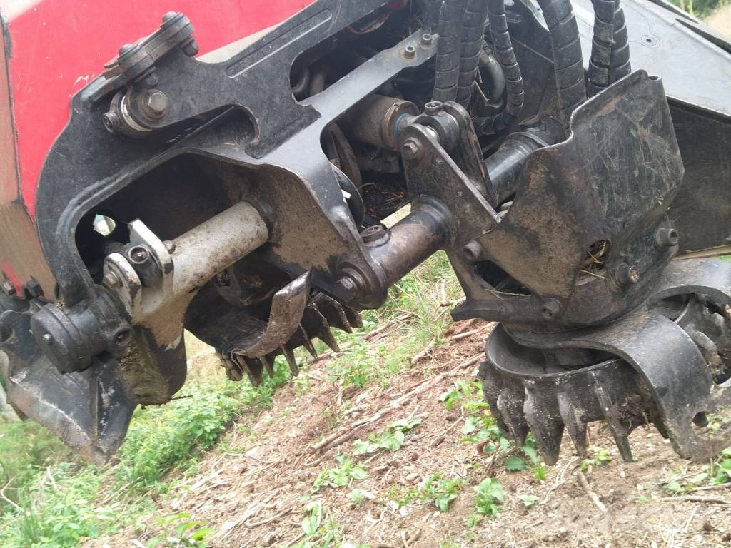 Komatsu 911.6 Cosechadoras