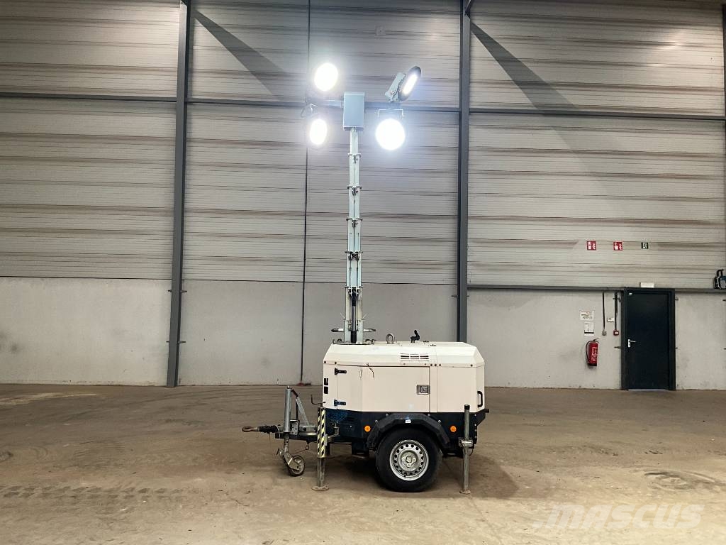 Towerlight VB-9 Light towers