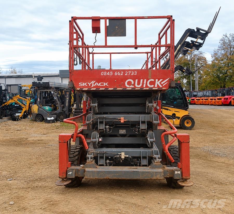SkyJack SJ 9250 Plataformas tijera