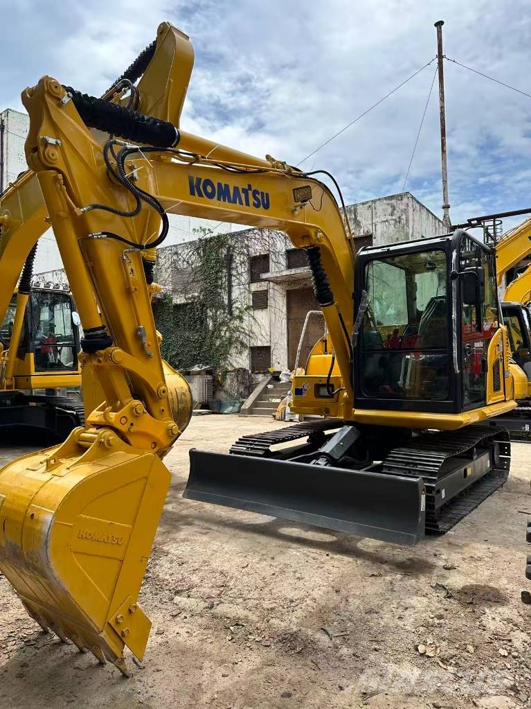 Komatsu PC 70-8 Escavatori cingolati