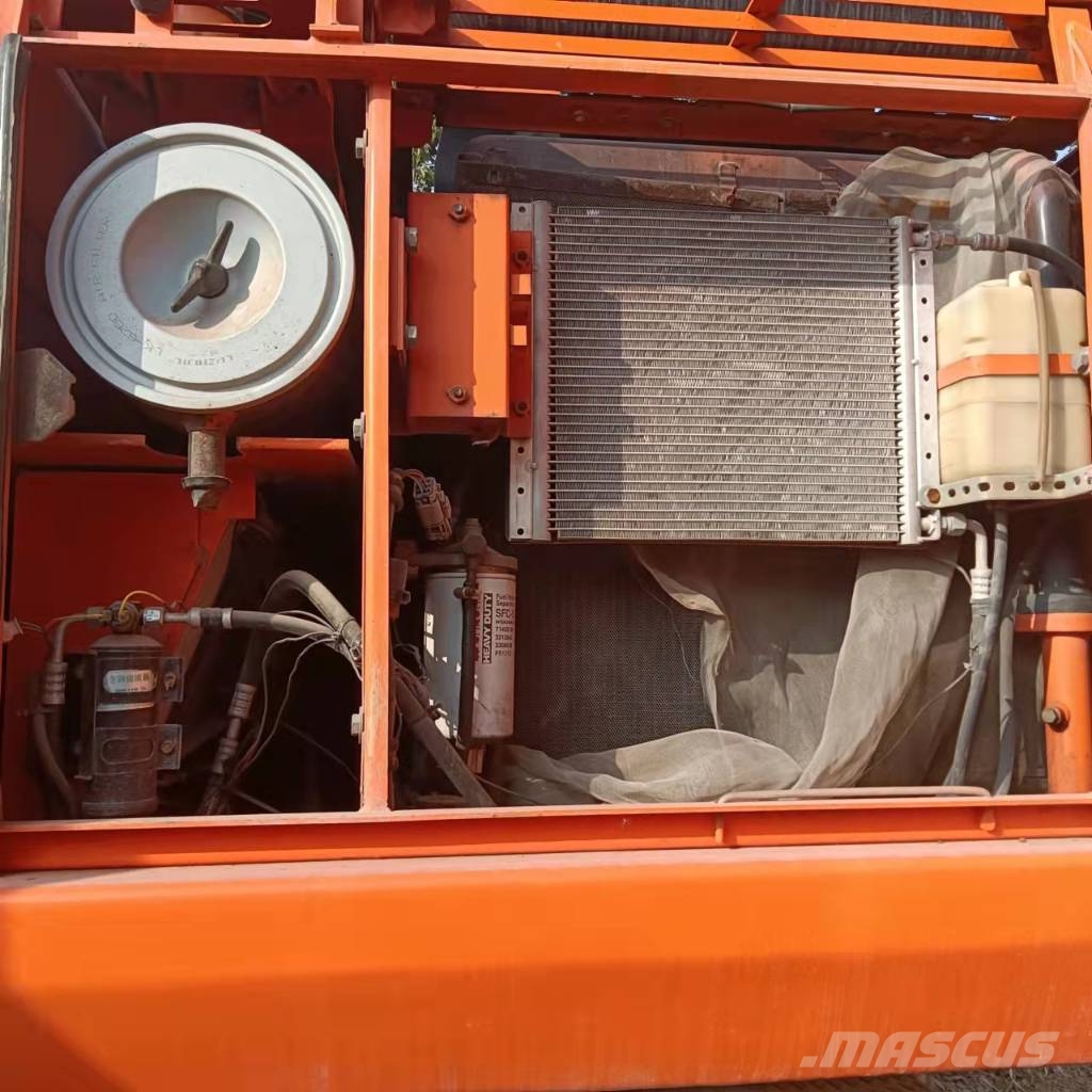 Doosan DH150W-7 Колісні екскаватори