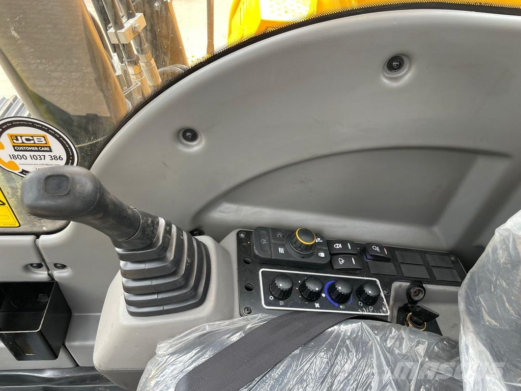 JCB 245 HD Long Reach Excavatoare cu brat lung