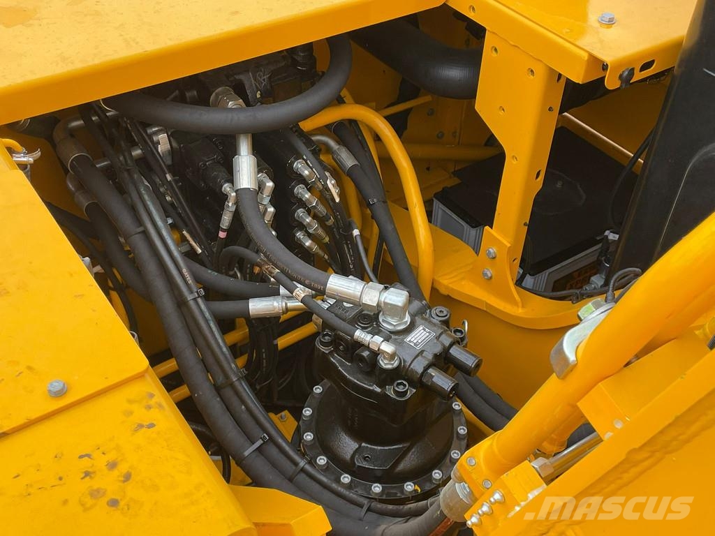 JCB 245 HD Long Reach Excavatoare cu brat lung