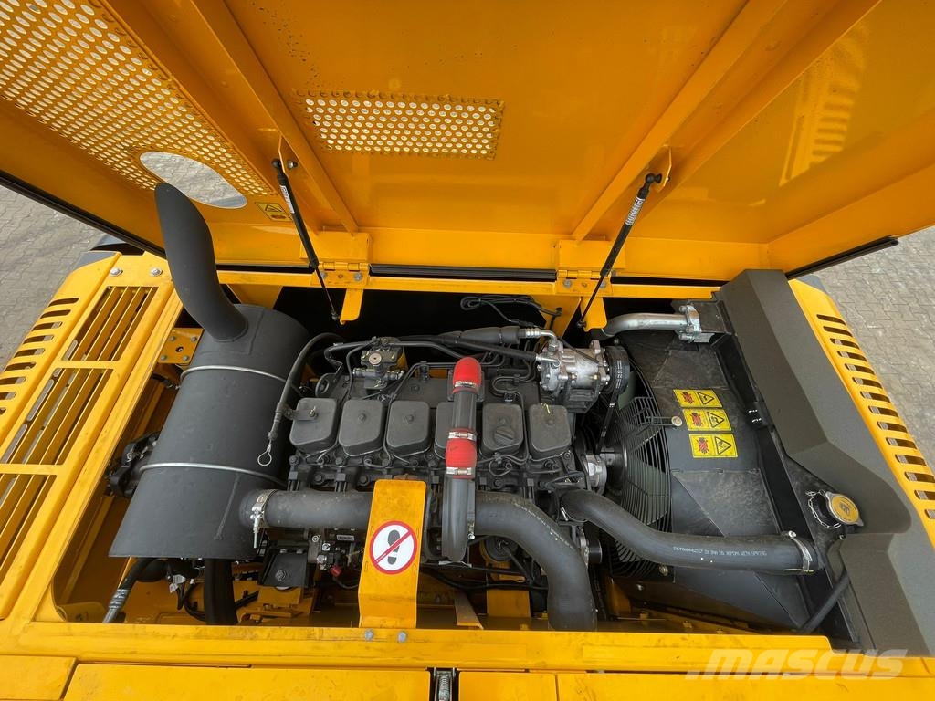 JCB 245 HD Long Reach Excavatoare cu brat lung