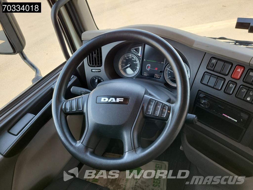 DAF LF 290 4X2 81.000 Kms! 16t Automatic 1,5t Tailgate Camiones con caja de remolque