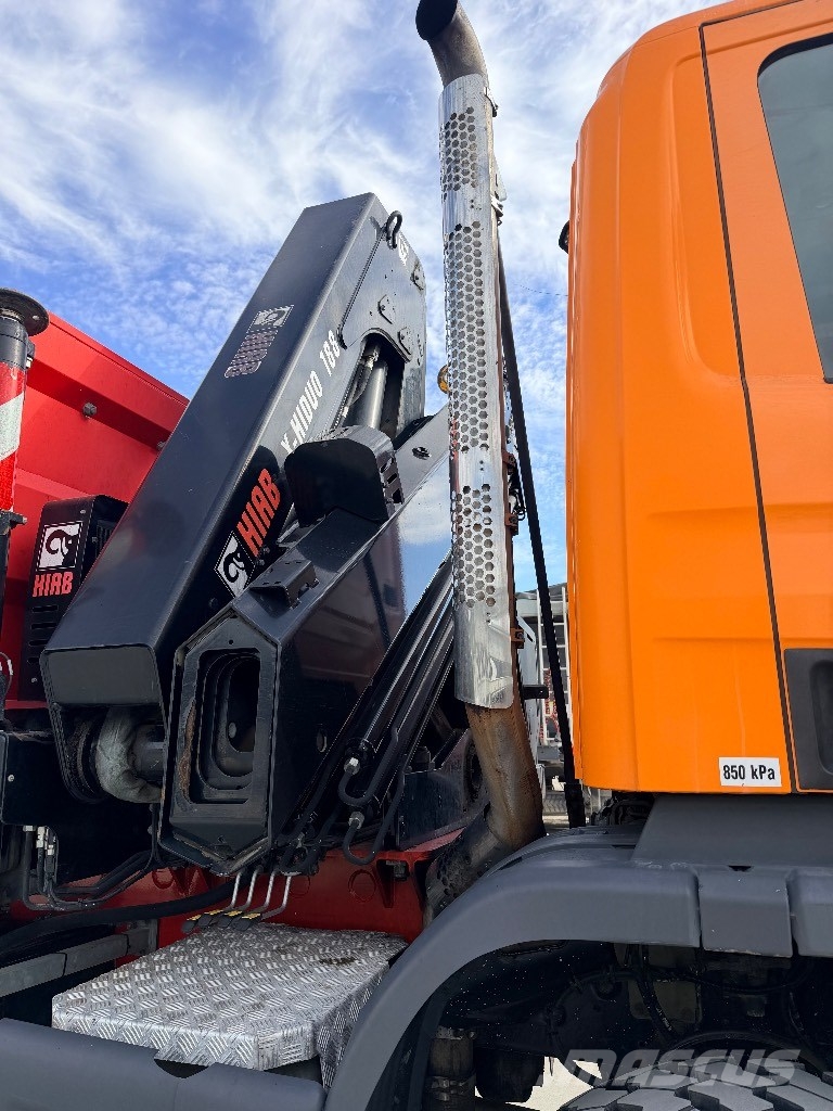 Scania P 114 Kamioni sa kranom