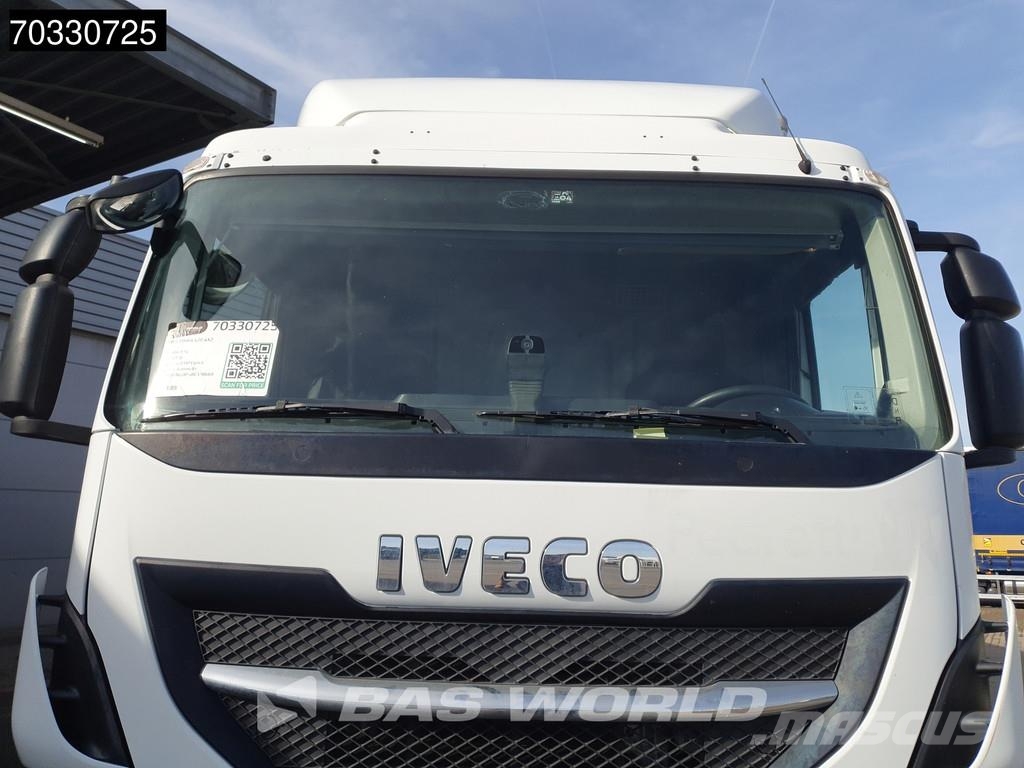 Iveco Stralis 420 4X2 20t Tailgate Automatic Euro 6 Фургони
