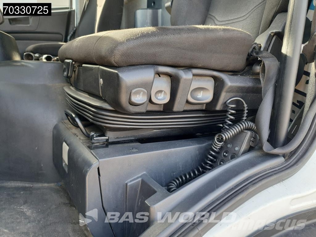 Iveco Stralis 420 4X2 20t Tailgate Automatic Euro 6 Фургони