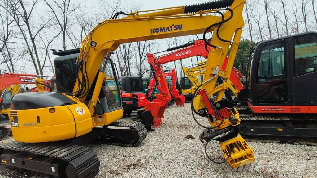 Komatsu PC 78 US 소형 굴삭기 7톤 미만