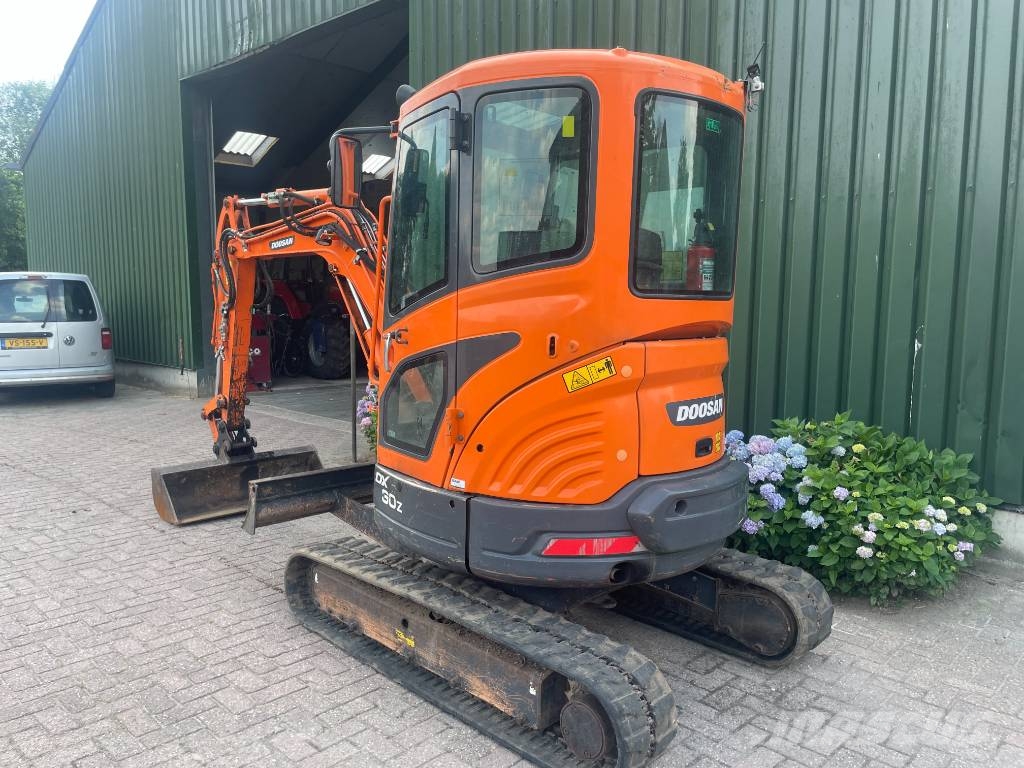 Doosan DX 30 Z TB230 KX91 Miniexcavadoras