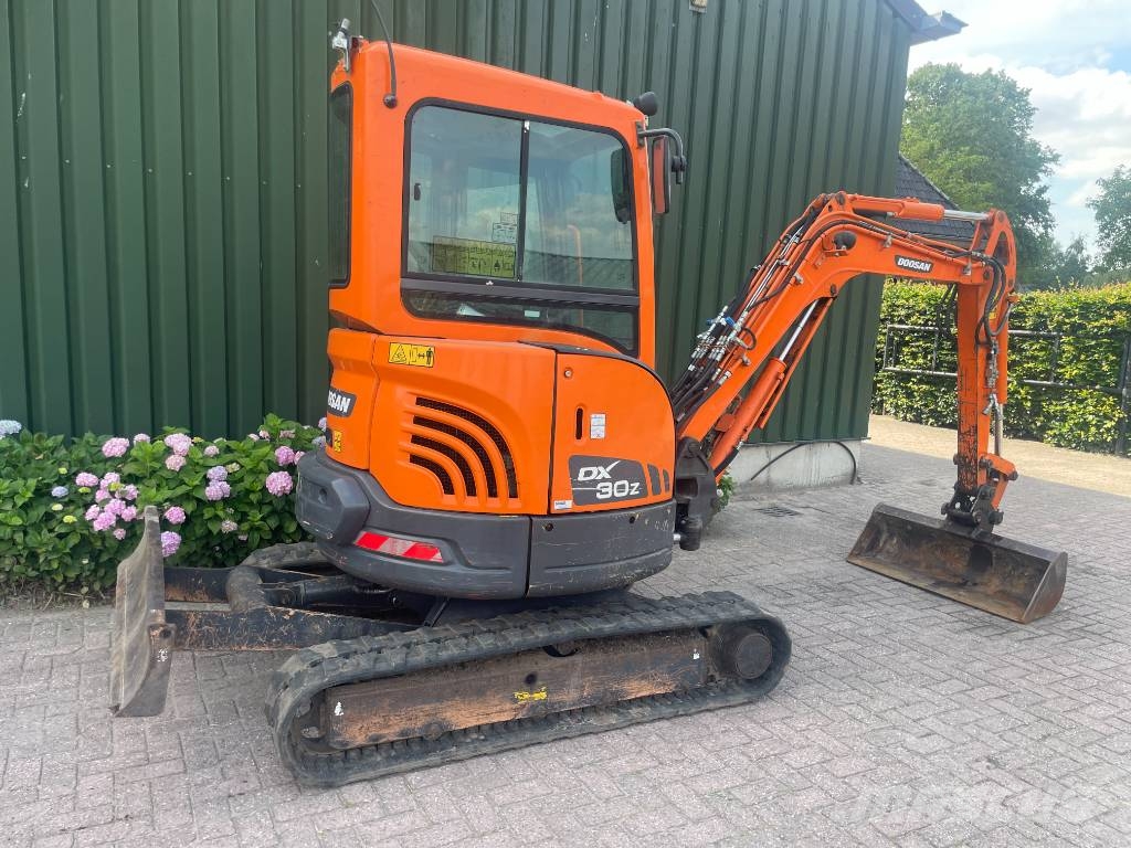 Doosan DX 30 Z TB230 KX91 Miniexcavadoras