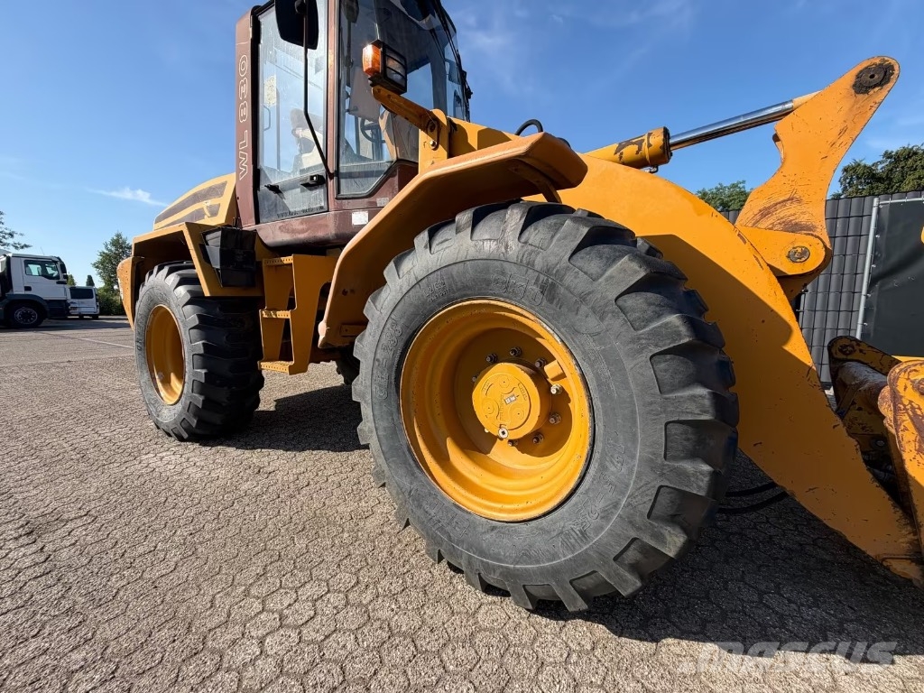 Hydrema WL 830 Tekerlekli yükleyiciler
