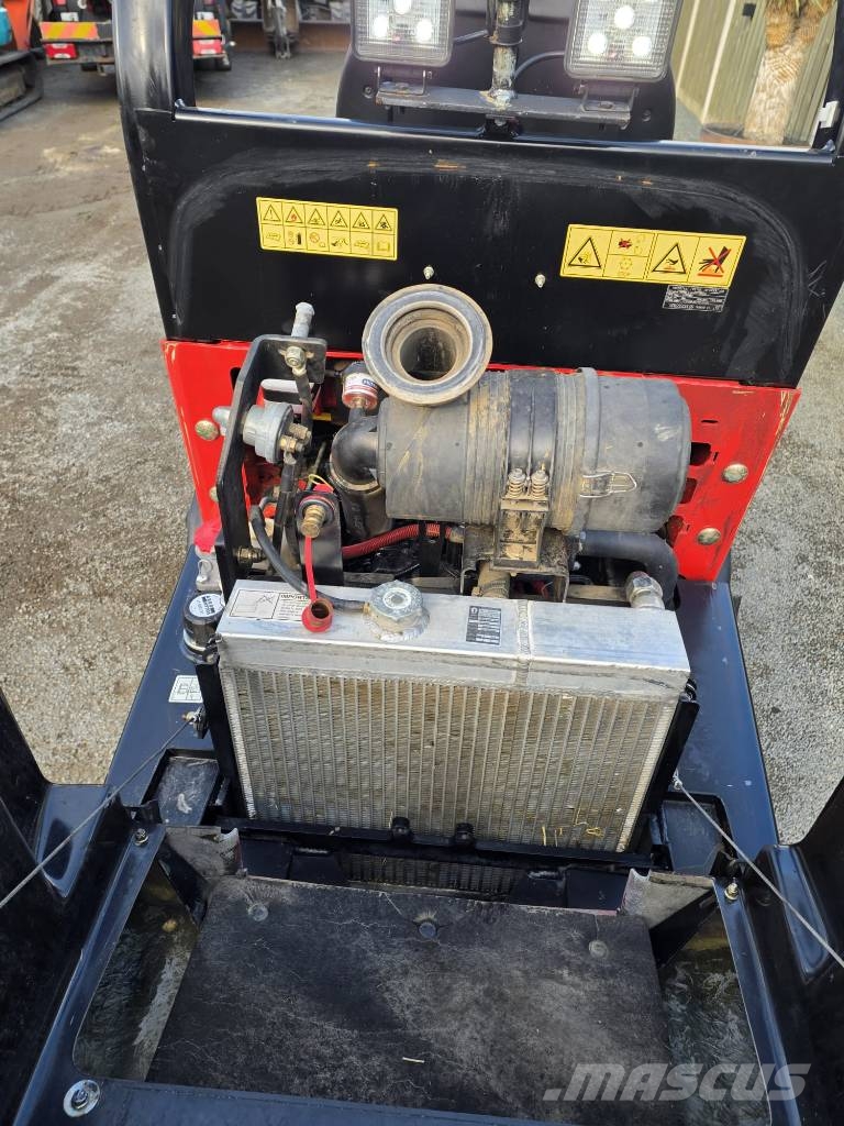 Manitou MLA 4-50 H Mini utovarivači