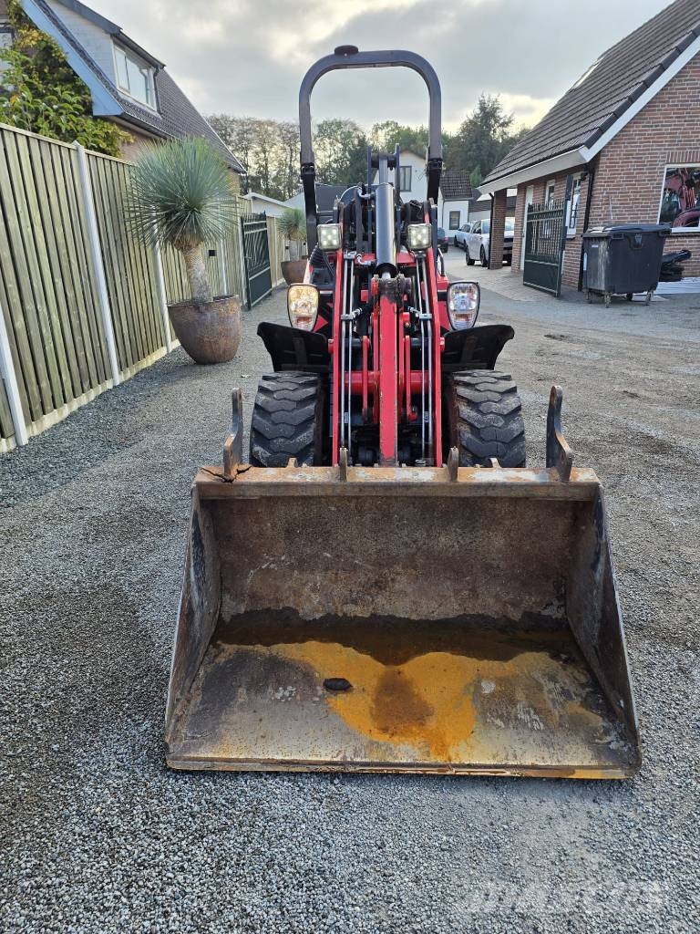 Manitou MLA 4-50 H Mini utovarivači