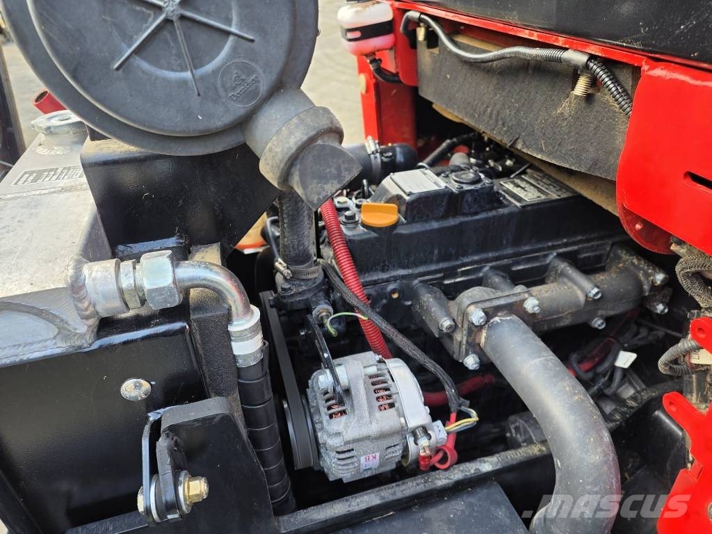 Manitou MLA 4-50 H Mini utovarivači