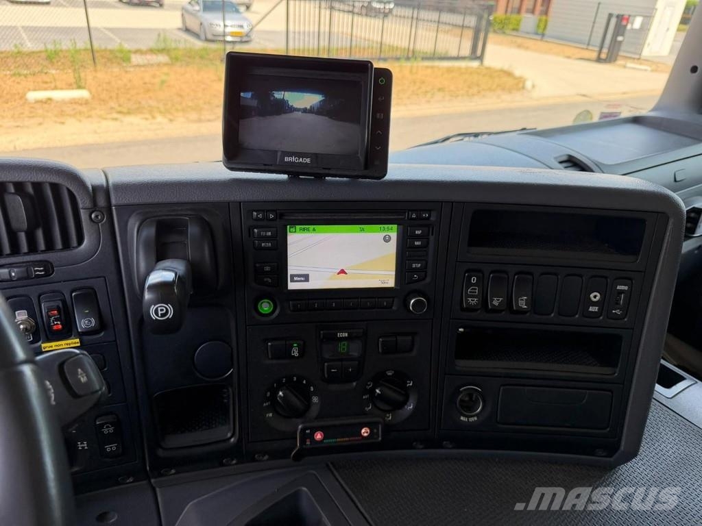 Scania P410 8x4 TRIDEM + CRANE HIAB 244 EP-4 HIDUO - RETA A/T 크레인