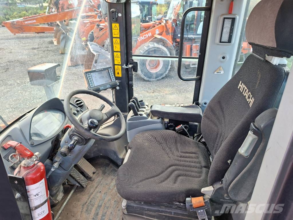 Hitachi ZW 220-6 Radlader