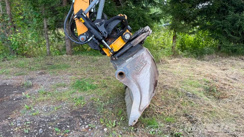 Liebherr A 918 Litronic Ratasekskavaatorid