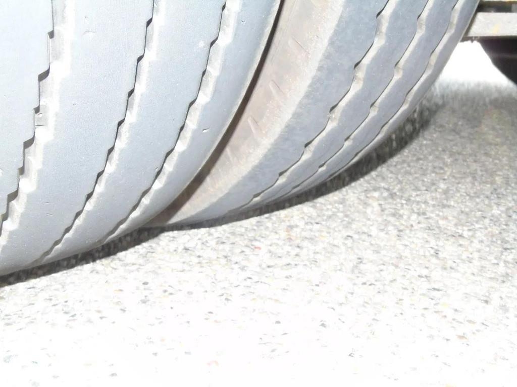 MOL DIEPLADER ramps + 3x axle + steering Semirremolques para transporte de vehículos