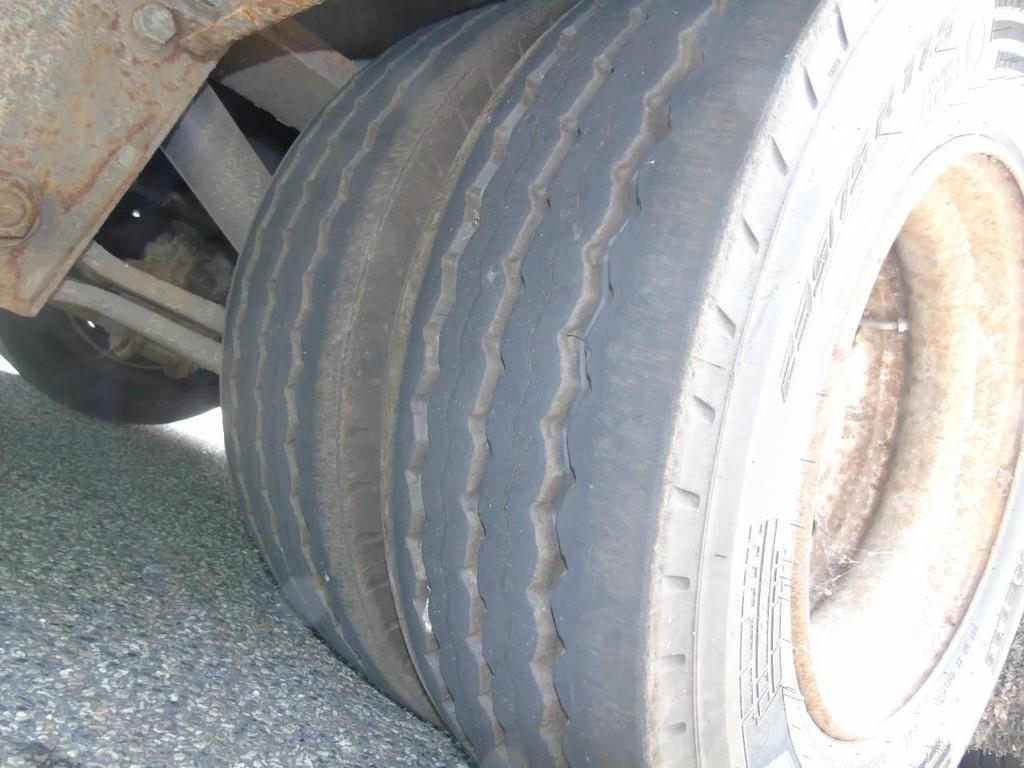 MOL DIEPLADER ramps + 3x axle + steering Semirremolques para transporte de vehículos