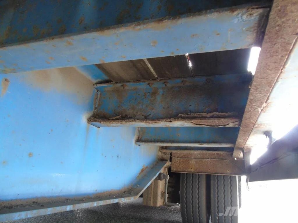 MOL DIEPLADER ramps + 3x axle + steering Semirremolques para transporte de vehículos
