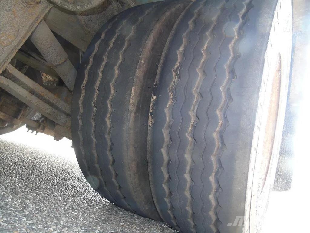 MOL DIEPLADER ramps + 3x axle + steering Semirremolques para transporte de vehículos