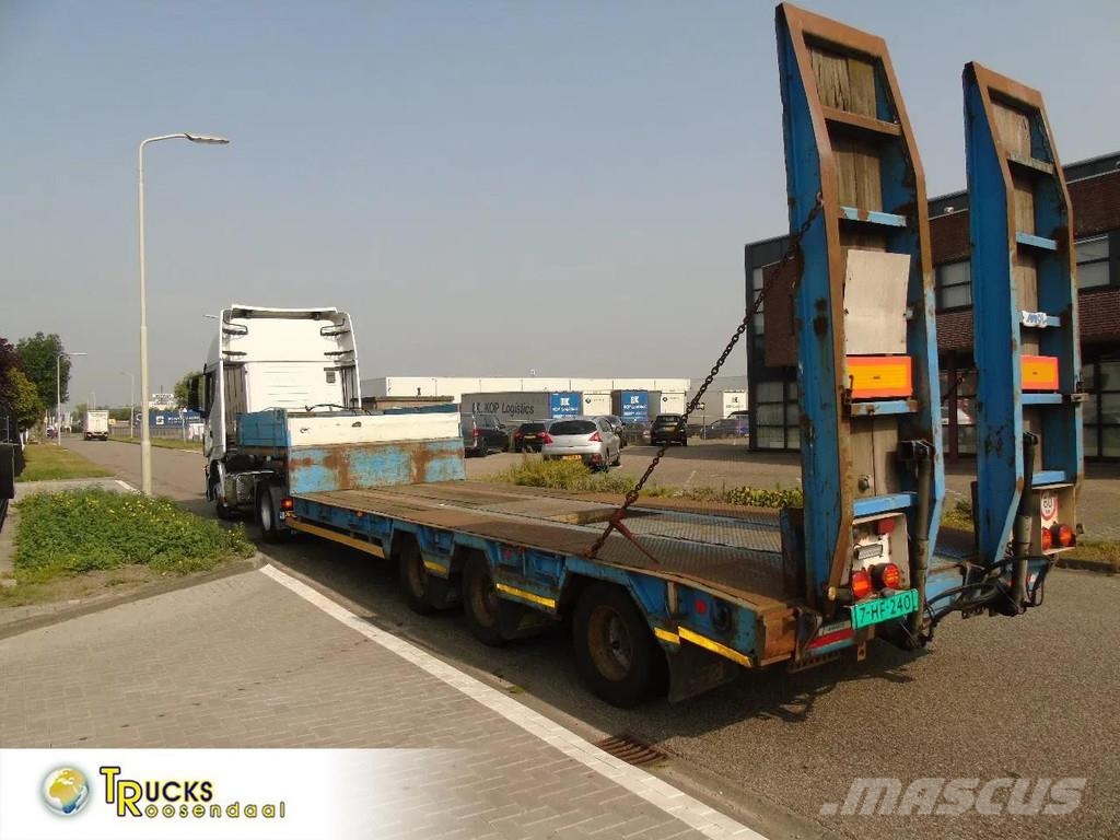 MOL DIEPLADER ramps + 3x axle + steering Semirremolques para transporte de vehículos