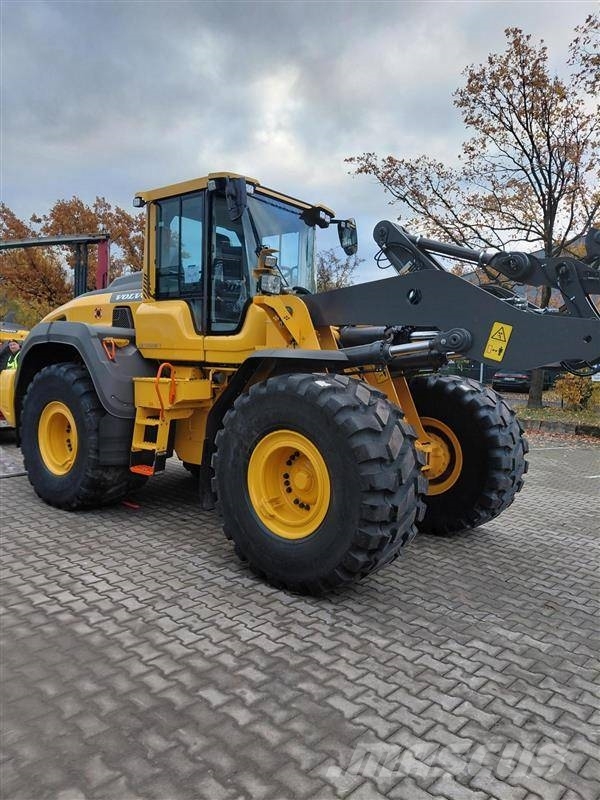 Volvo L 120 H2 Utovarivači na kotačima
