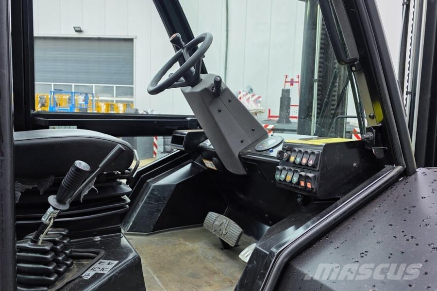 Manitou M30-4 D ST5 S1 EU Diesel, 4x4 Drive, 3t Capacity, Maastotrukit