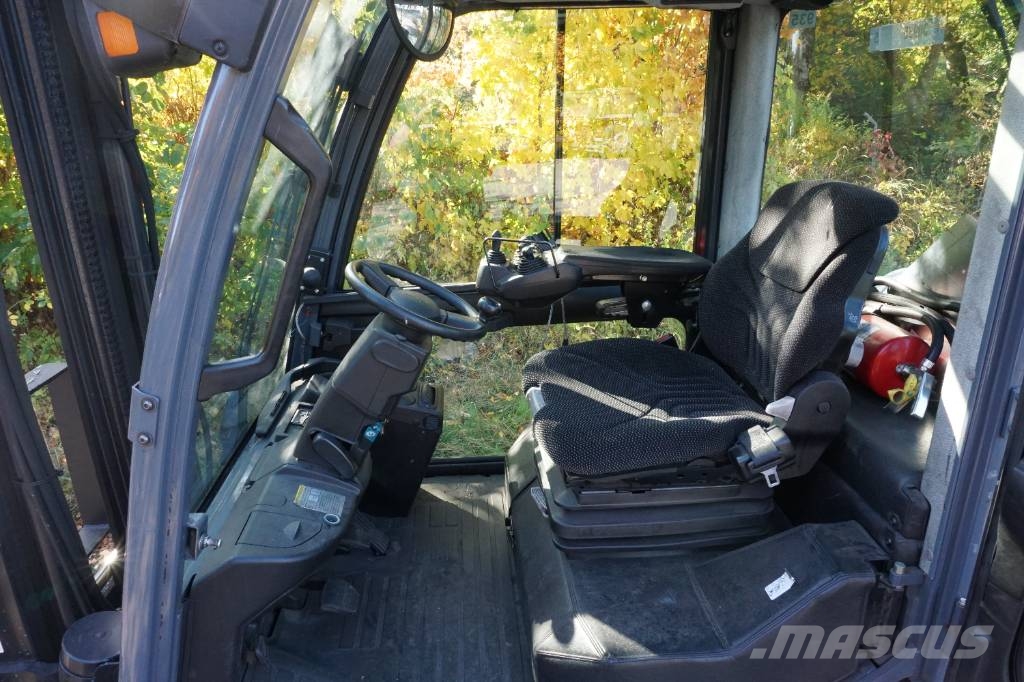 Toyota 02-8FGF25 Gasolmotviktstruckar