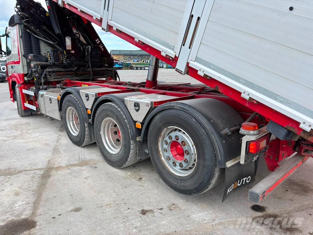 Volvo FM 500 8x4*4 HIAB 144E-5 / BOX L=5992 mm Vlakke laadvloer met kraan
