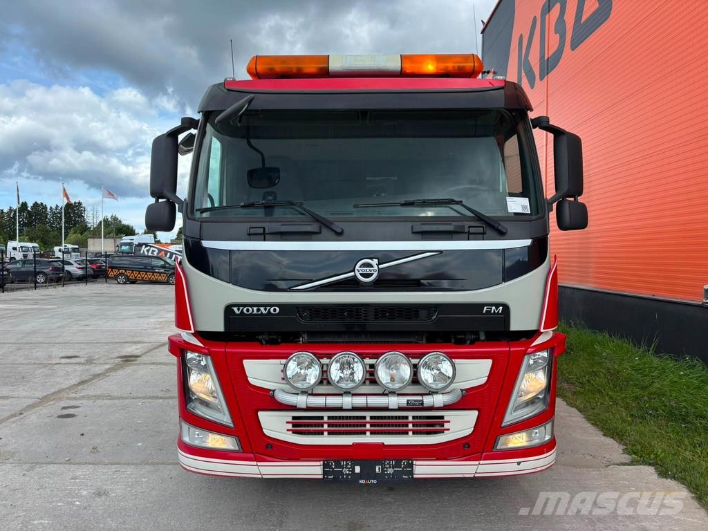 Volvo FM 500 8x4*4 HIAB 144E-5 / BOX L=5992 mm Vlakke laadvloer met kraan