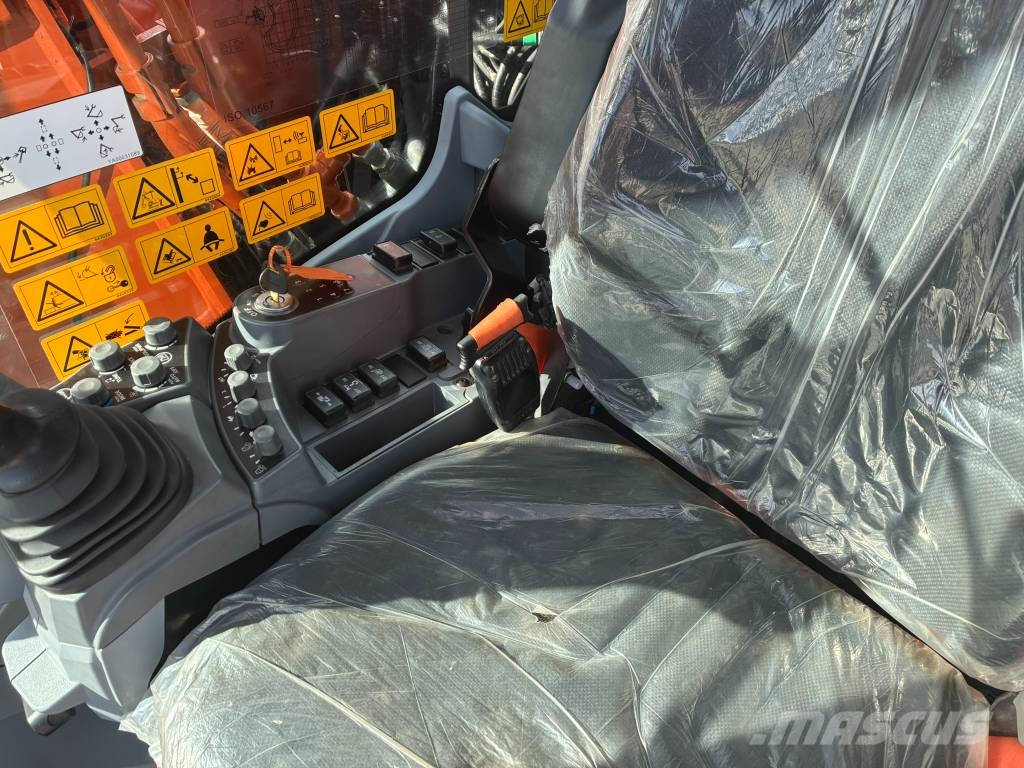 Hitachi ZX 130-7 Bageri gusjeničari