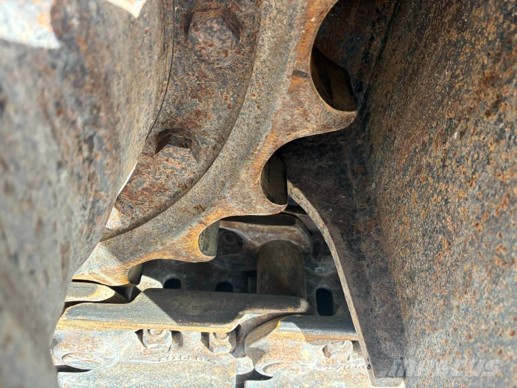 Hitachi ZX 130-7 Bageri gusjeničari