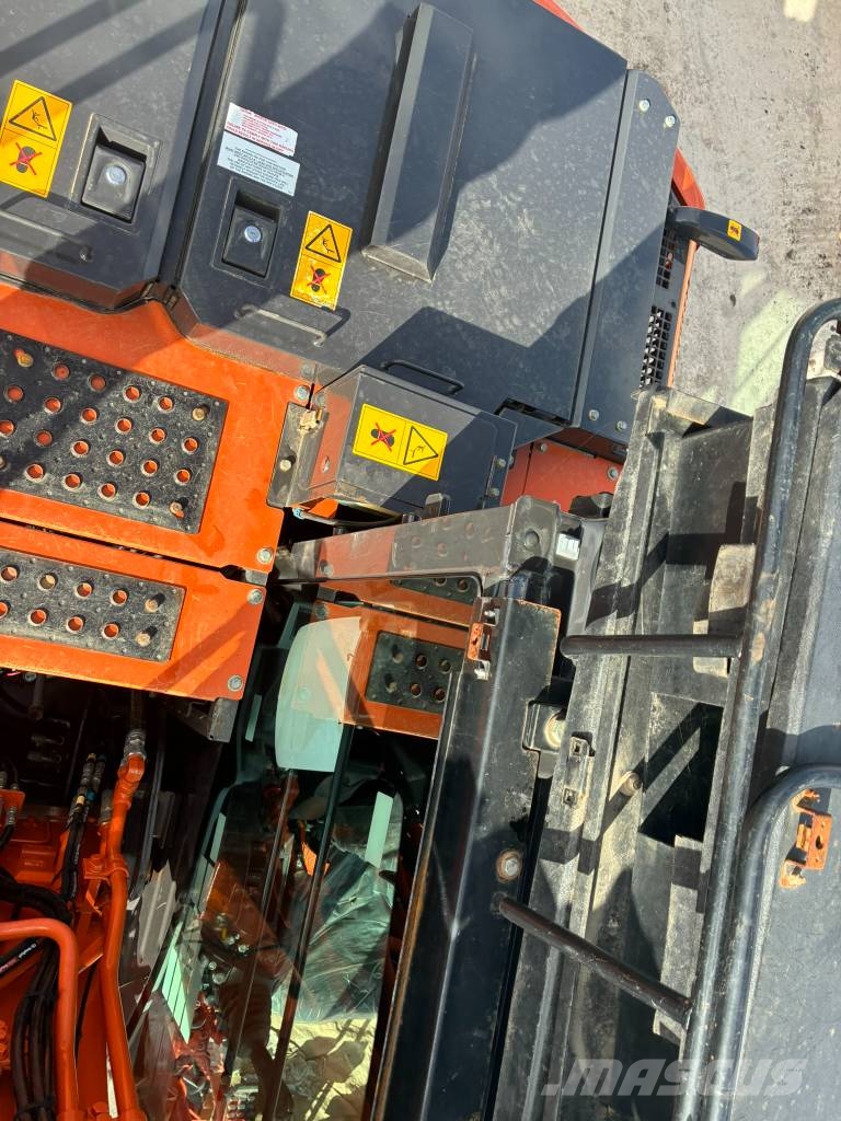Hitachi ZX 130-7 Bageri gusjeničari
