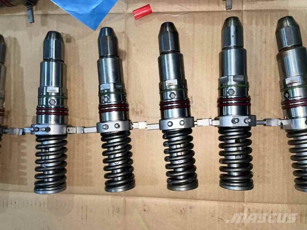 CAT CAT 3508 fuel injector Motoren
