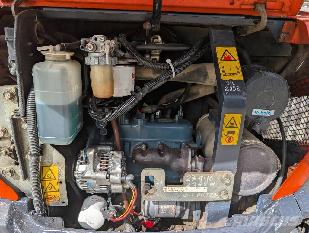 Kubota KX 015-4 Εκσκαφάκι (διαβολάκι) < 7t