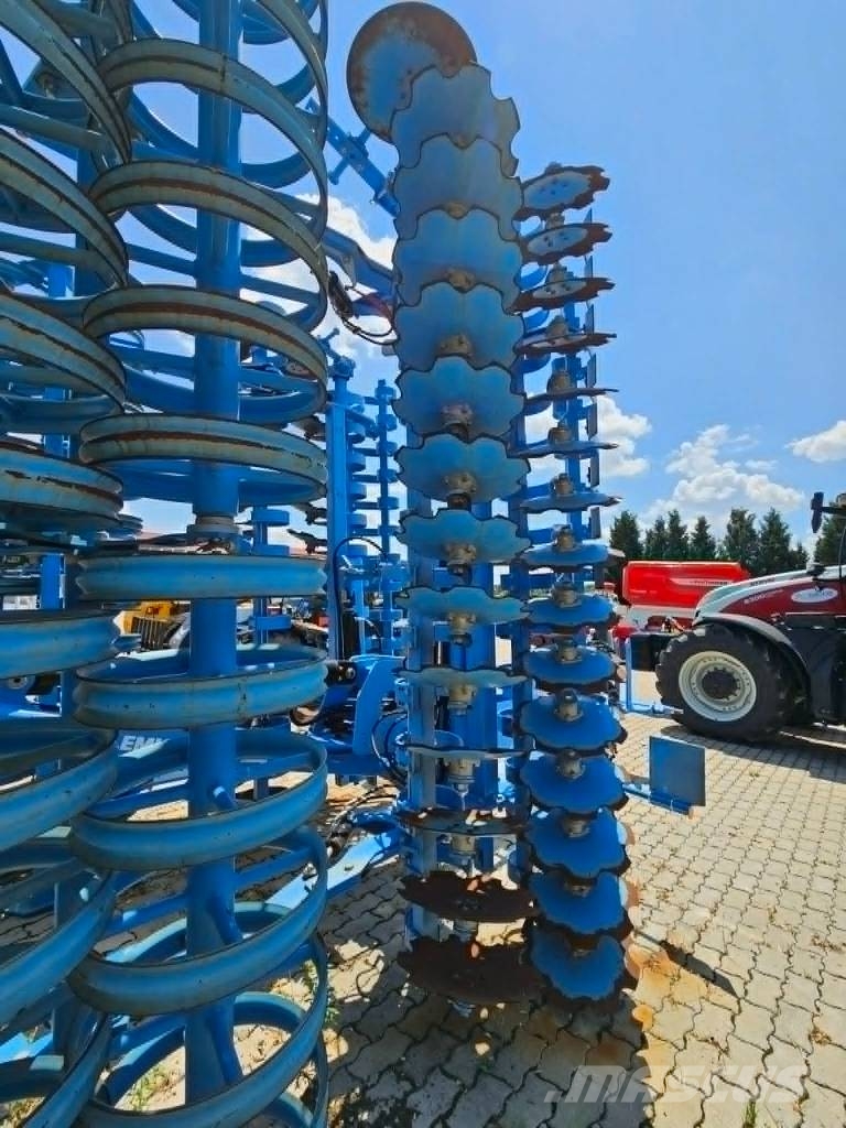 Lemken Heliodor 9/700 KA زحافات ساحقة