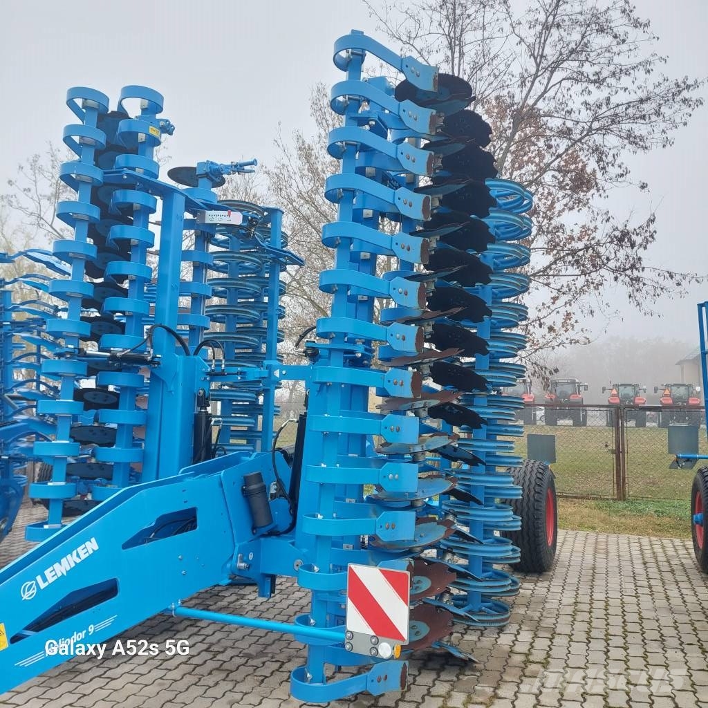Lemken Heliodor 9/700 KA زحافات ساحقة